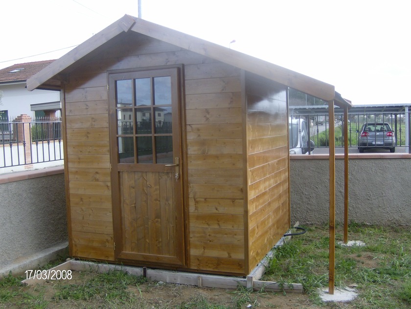 2X2 CON VERANDA LATERALE